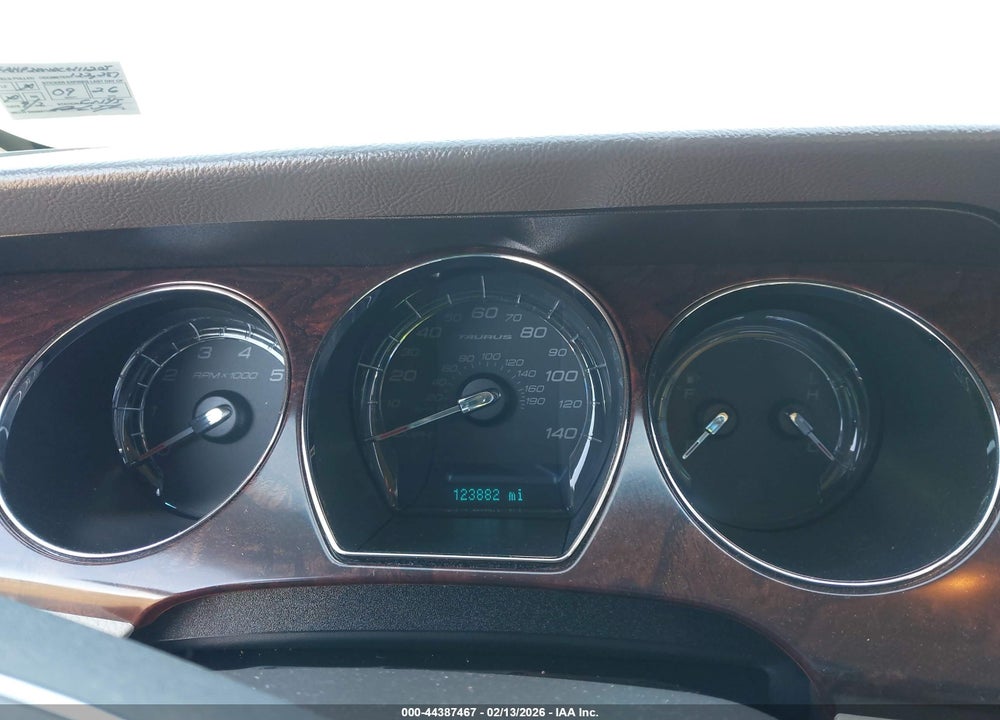 2012 FORD TAURUS VIN: 1FAHP2EW0CG111205