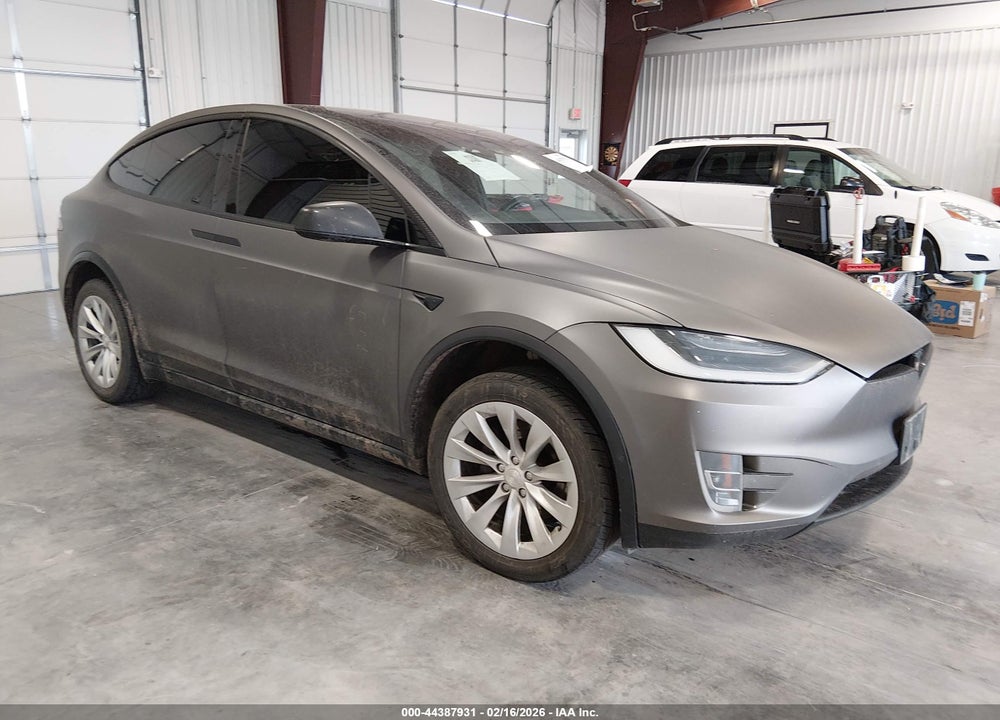2019 TESLA MODEL X 100D/75D/LONG RANGE/STANDARD RANGE VIN: 5YJXCDE26KF184985