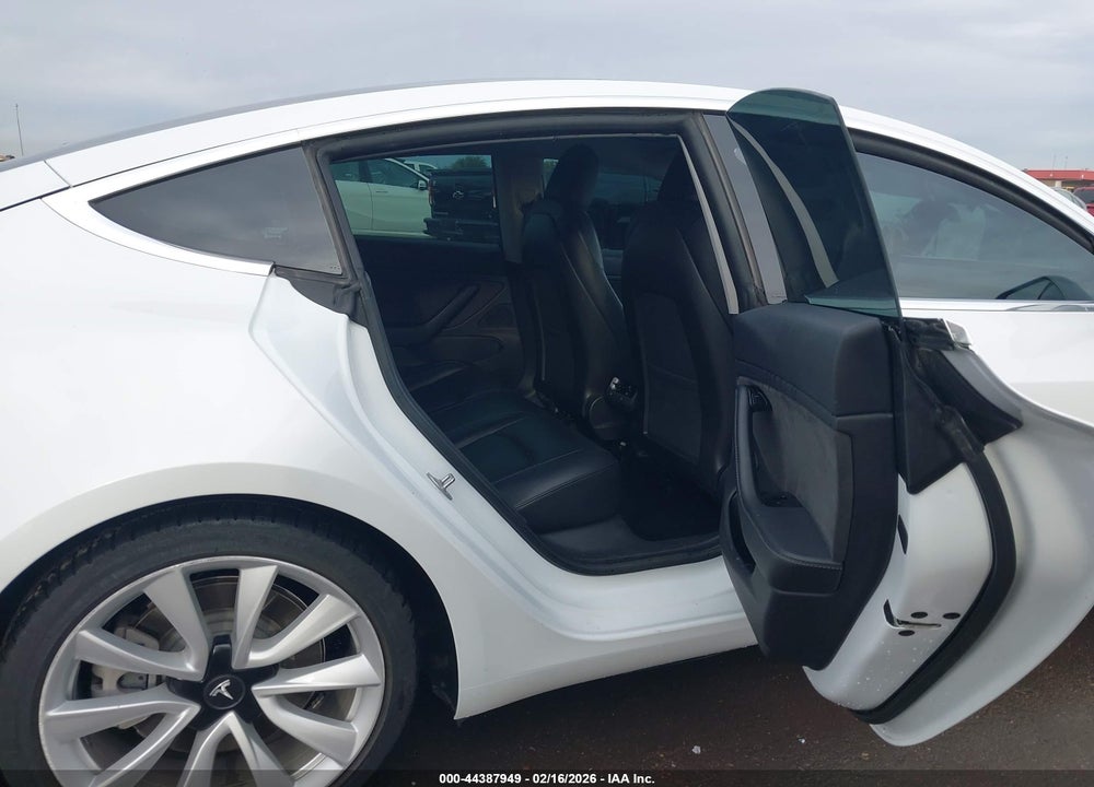 2019 TESLA MODEL 3 LONG RANGE/PERFORMANCE VIN: 5YJ3E1EB9KF434128