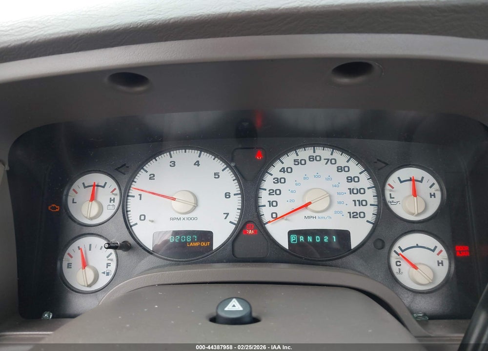 2005 DODGE RAM 1500 ST VIN: 1D7HA16N05J642637