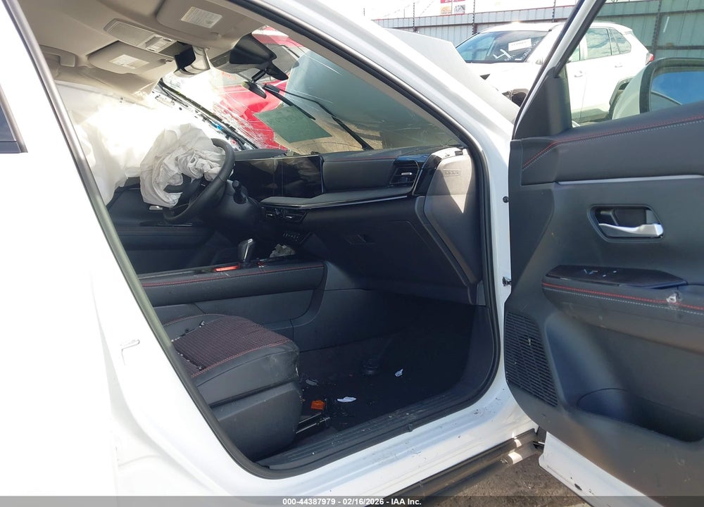 2025 NISSAN KICKS SR FWD VIN: 3N8AP6DA2SL437496