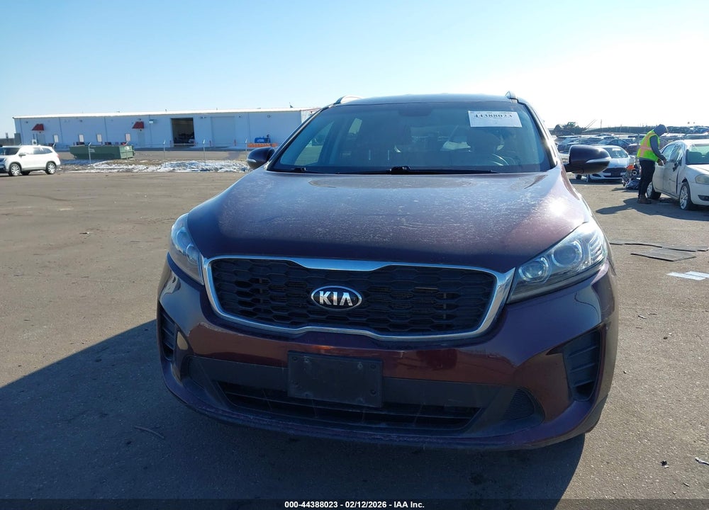 2019 KIA SORENTO 2.4L LX VIN: 5XYPGDA32KG433438