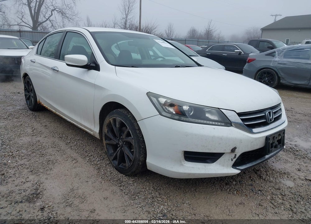 2015 HONDA ACCORD LX VIN: 1HGCR2F3XFA086020
