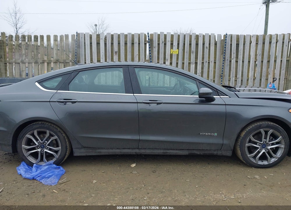 2017 FORD FUSION HYBRID SE VIN: 3FA6P0LU9HR138335