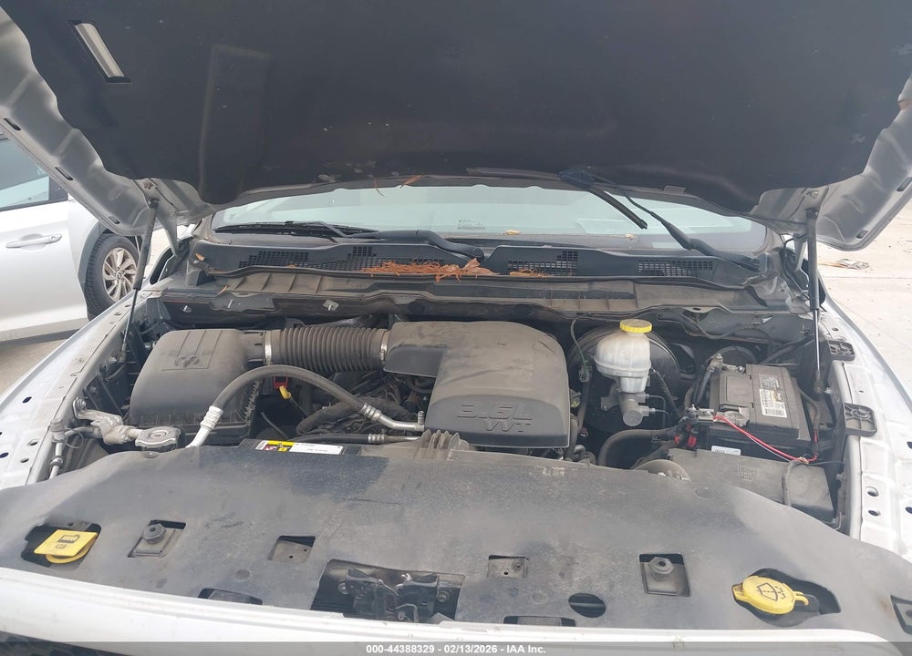 2019 RAM 1500 CLASSIC TRADESMAN VIN: 1C6RR6FG4KS555360