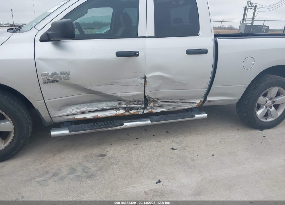 2019 RAM 1500 CLASSIC TRADESMAN VIN: 1C6RR6FG4KS555360