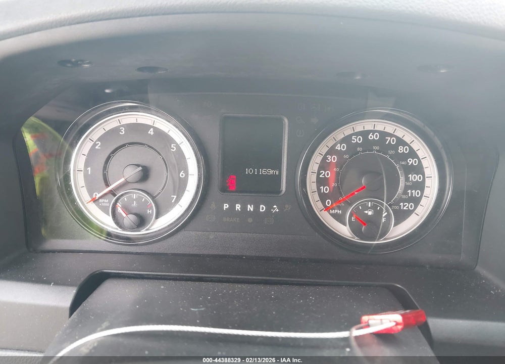 2019 RAM 1500 CLASSIC TRADESMAN VIN: 1C6RR6FG4KS555360