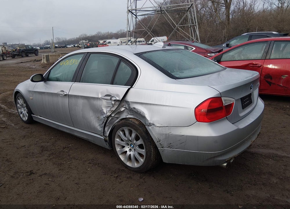 2006 BMW 330I VIN: WBAVB33566KR80045