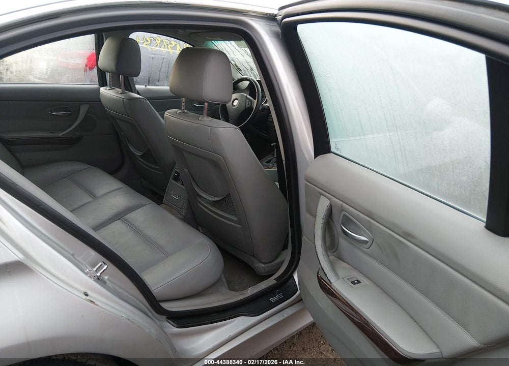 2006 BMW 330I VIN: WBAVB33566KR80045