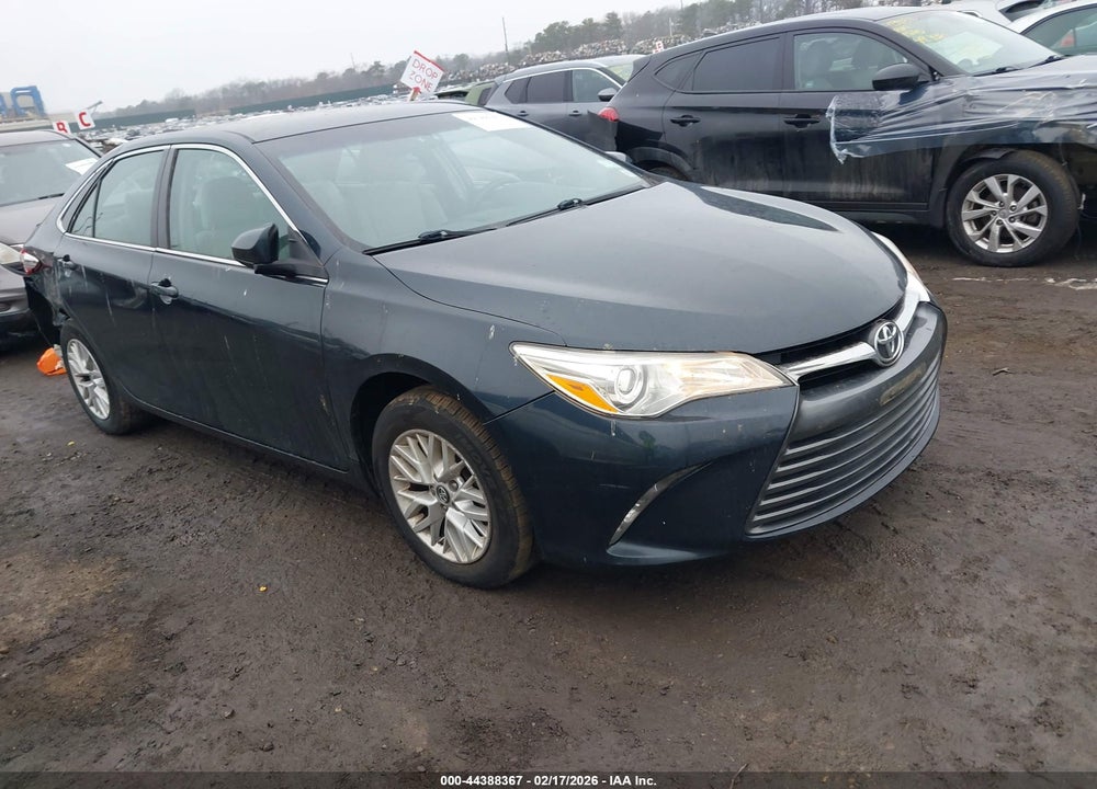 2017 TOYOTA CAMRY LE VIN: 4T1BF1FKXHU801573