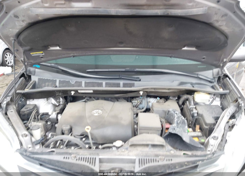 2019 TOYOTA SIENNA LE 8 PASSENGER VIN: 5TDKZ3DC5KS966574