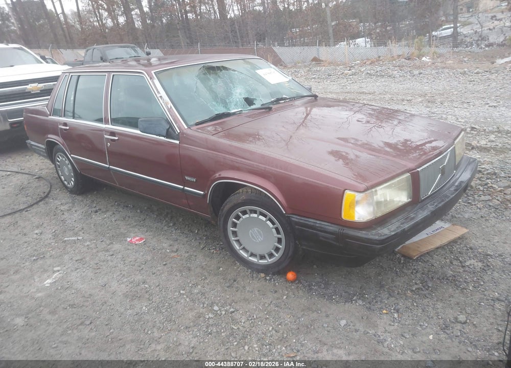 1990 VOLVO 740 GL VIN: YV1FA8847L1402426