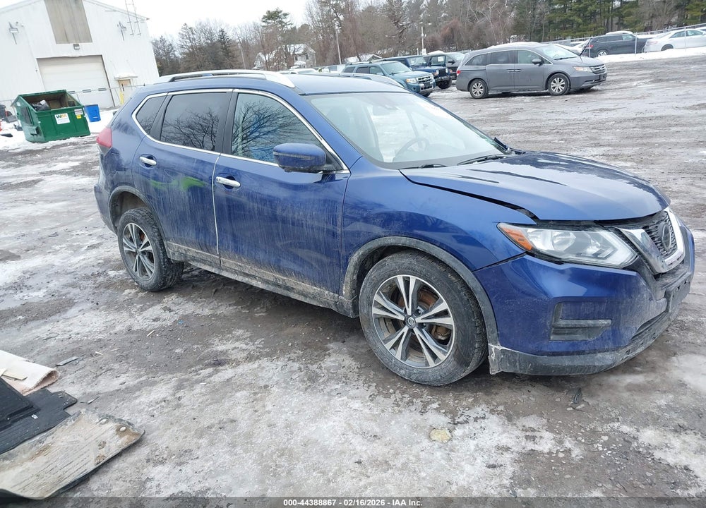 2019 NISSAN ROGUE SV VIN: JN8AT2MV3KW395065