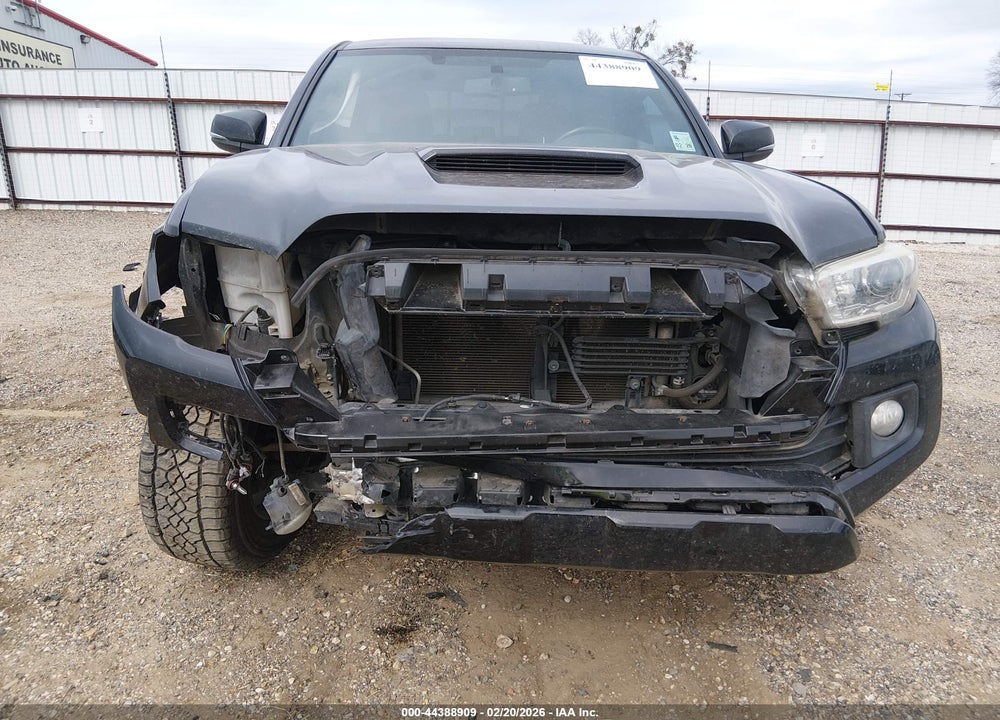 2017 TOYOTA TACOMA TRD SPORT VIN: 5TFCZ5AN2HX106673