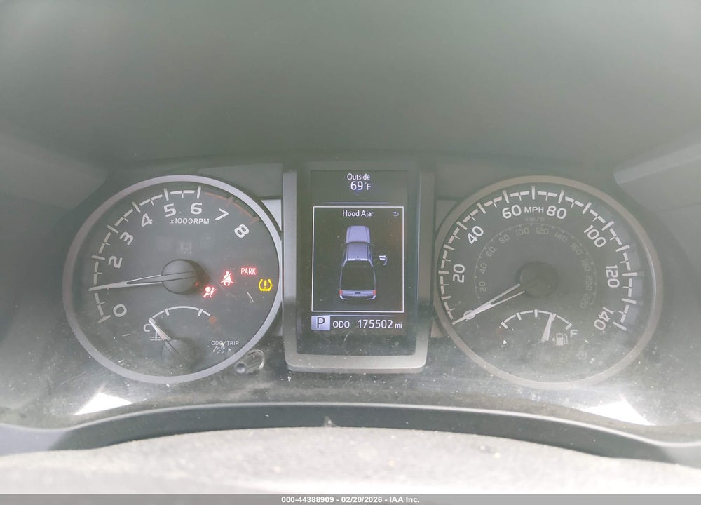 2017 TOYOTA TACOMA TRD SPORT VIN: 5TFCZ5AN2HX106673
