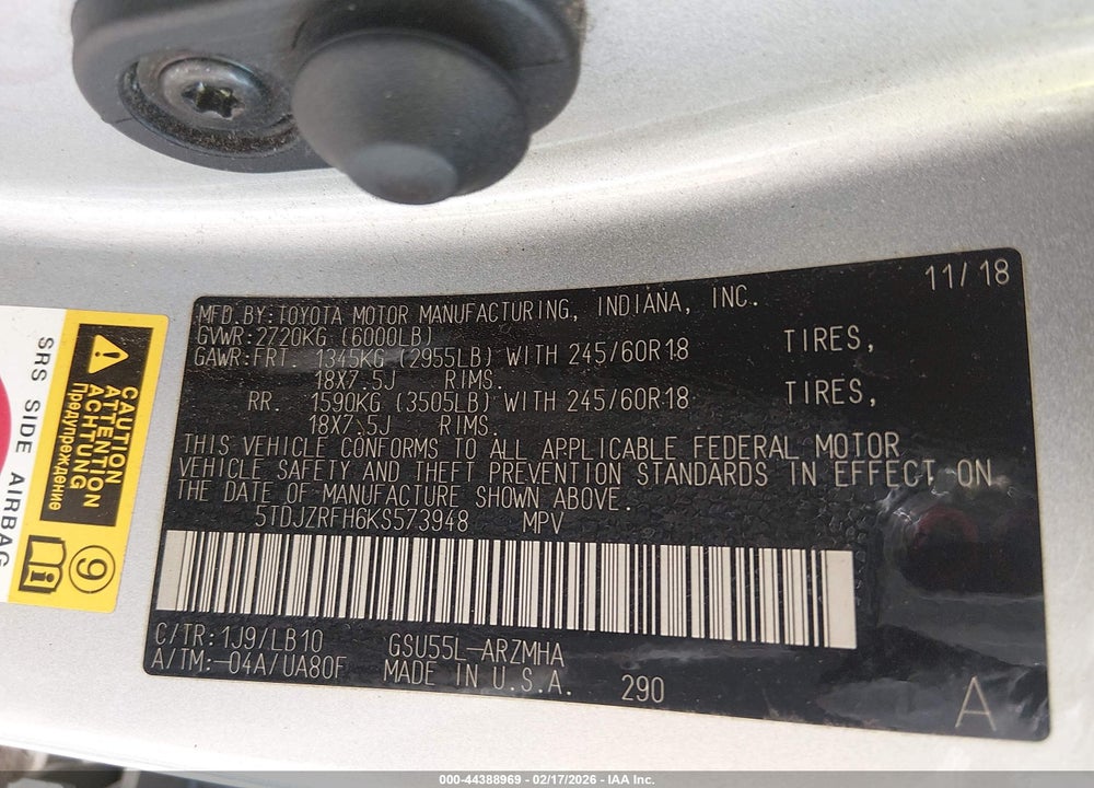 2019 TOYOTA HIGHLANDER XLE VIN: 5TDJZRFH6KS573948