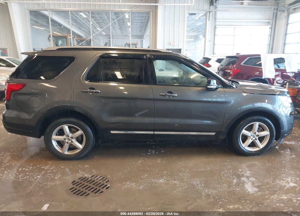 2018 FORD EXPLORER XLT VIN: 1FM5K7D84JGC70930
