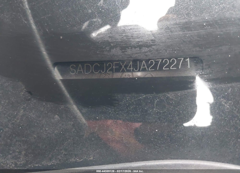 2018 JAGUAR F-PACE 25T PREMIUM VIN: SADCJ2FX4JA272271