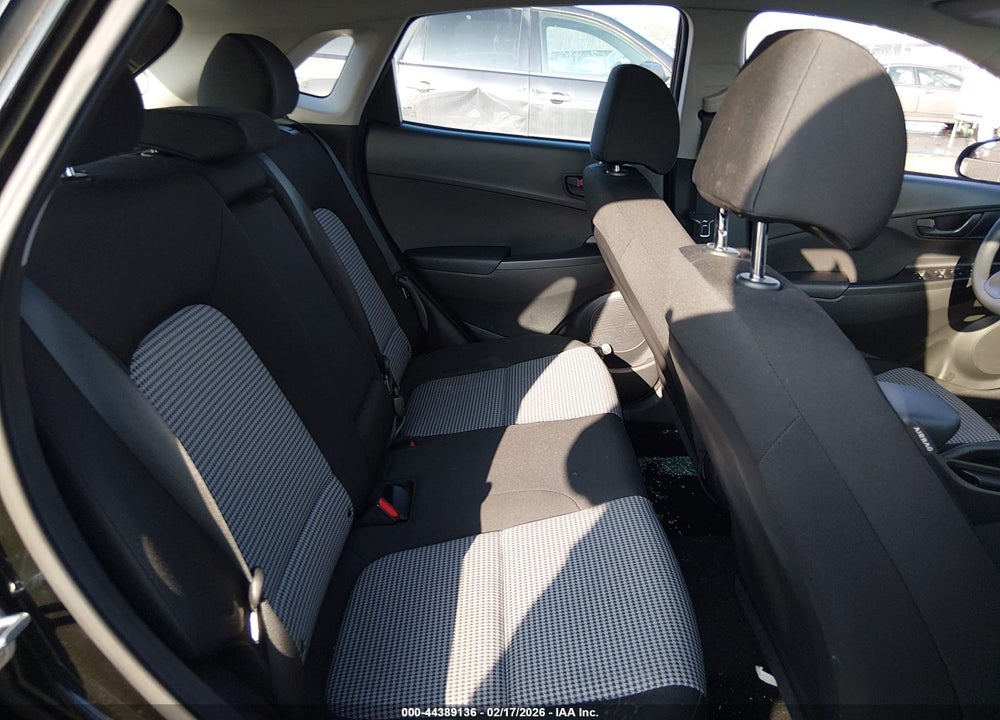 2022 HYUNDAI KONA SE VIN: KM8K2CABXNU819291