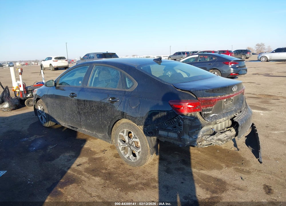 2020 KIA FORTE LXS VIN: 3KPF24AD3LE237588