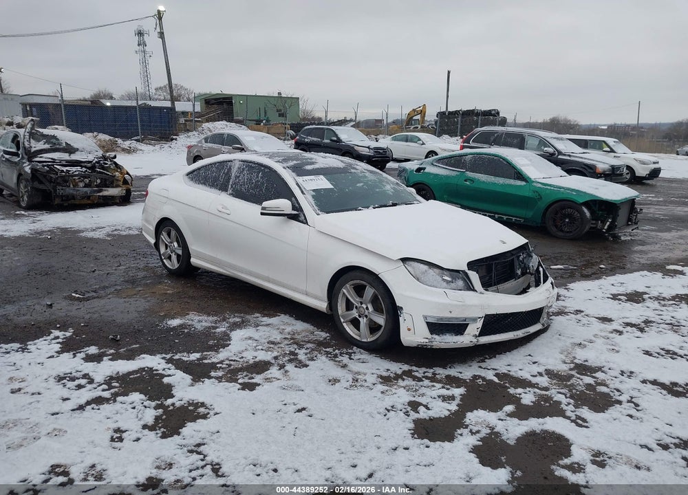2014 MERCEDES-BENZ C 250 VIN: WDDGJ4HB7EG279525