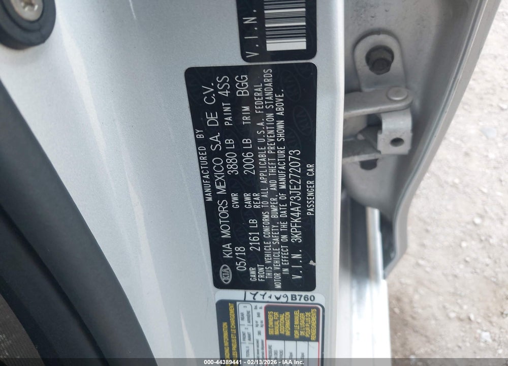 2018 KIA FORTE LX VIN: 3KPFK4A73JE272073