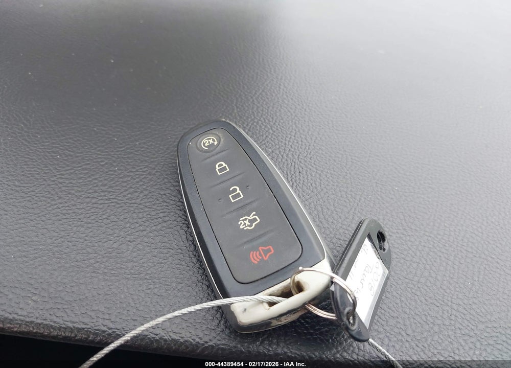 2018 FORD TAURUS SEL VIN: 1FAHP2E80JG132585
