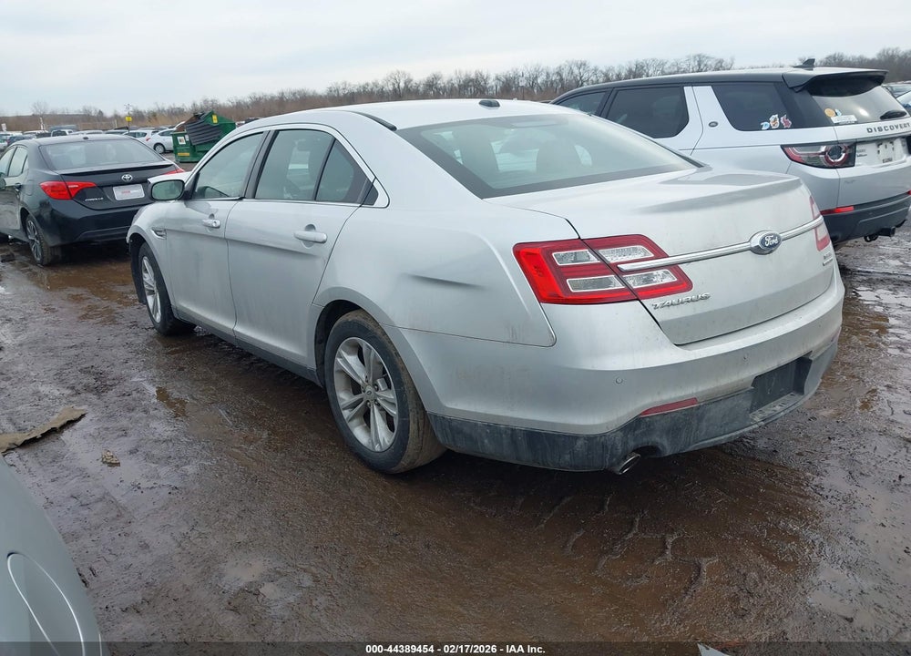 2018 FORD TAURUS SEL VIN: 1FAHP2E80JG132585