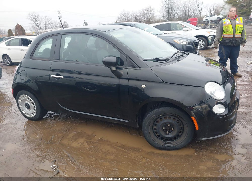2015 FIAT 500 POP VIN: 3C3CFFAR9FT750394