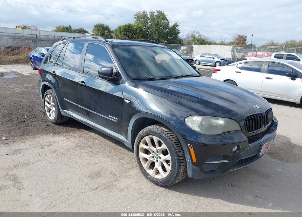 2011 BMW X5 XDRIVE35I/XDRIVE35I PREMIUM/XDRIVE35I SPORT ACTIVITY VIN: 5UXZV4C53BL409181