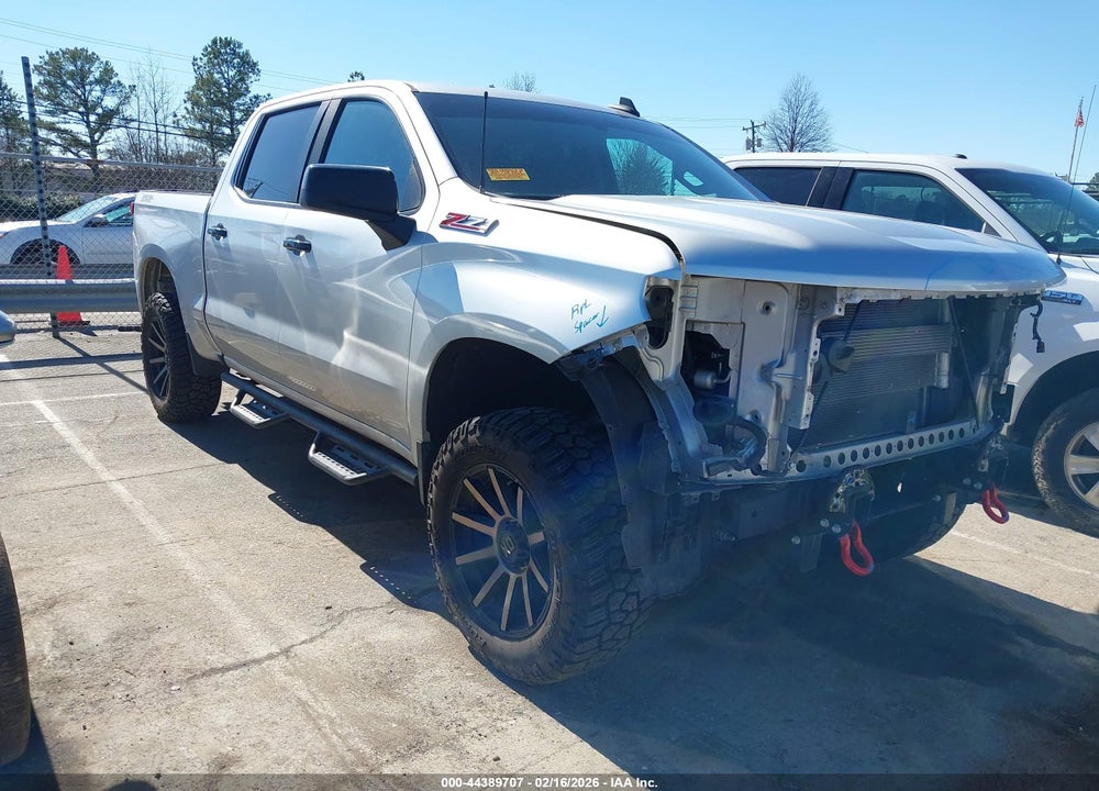 2021 CHEVROLET SILVERADO 1500 4WD  SHORT BED LT TRAIL BOSS VIN: 3GCPYFED2MG212860