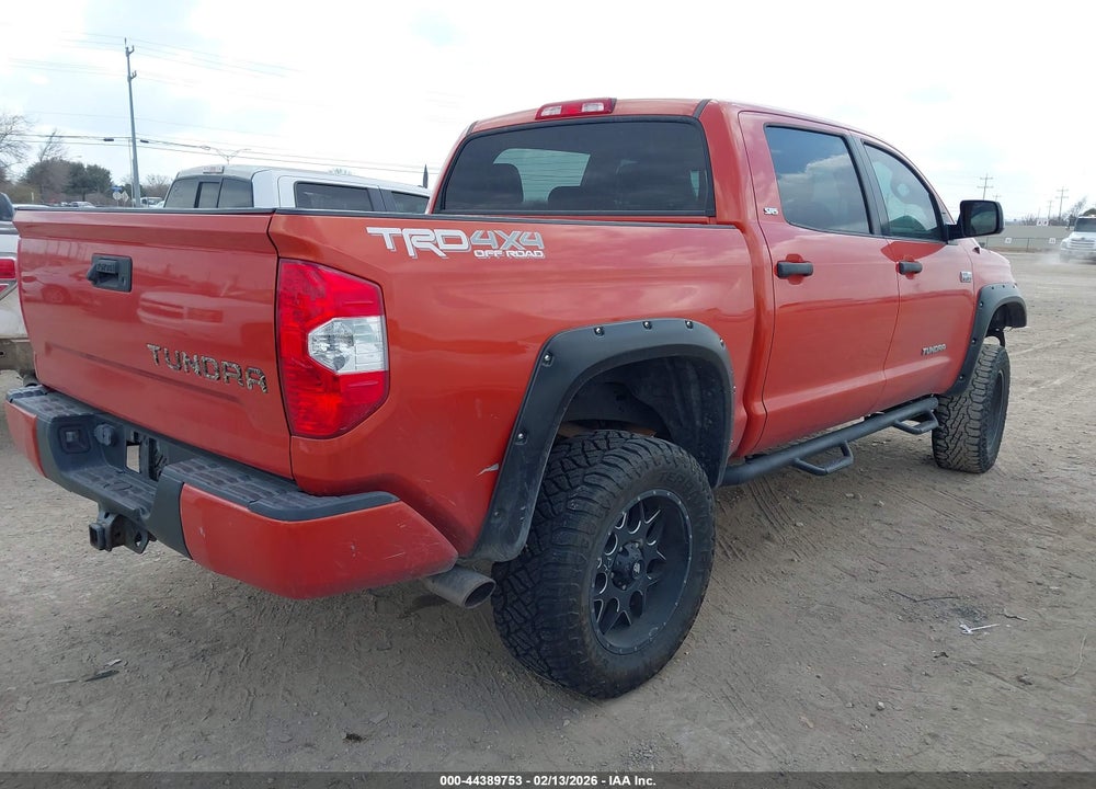 2016 TOYOTA TUNDRA SR5 5.7L V8 VIN: 5TFDW5F19GX539585