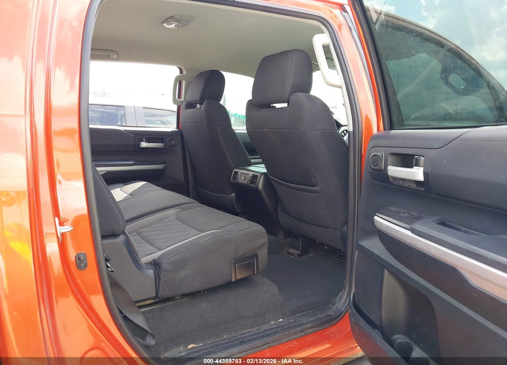 2016 TOYOTA TUNDRA SR5 5.7L V8 VIN: 5TFDW5F19GX539585