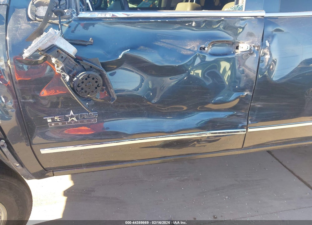 2018 GMC SIERRA 1500 SLT VIN: 3GTU2NEC1JG262926