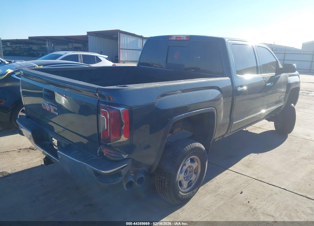 2018 GMC SIERRA 1500 SLT VIN: 3GTU2NEC1JG262926