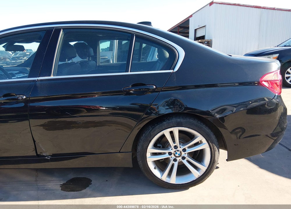 2018 BMW 330I XDRIVE VIN: WBA8D9C53JEM32828