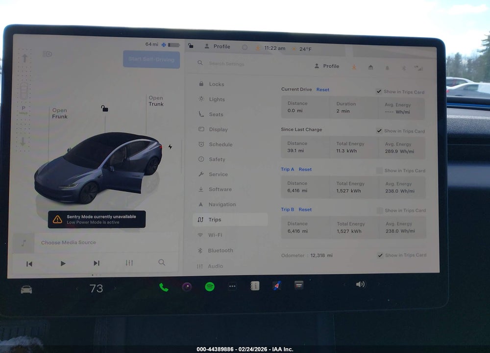 2025 TESLA MODEL 3 LONG RANGE REAR-WHEEL DRIVE/STANDARD REAR-WHEEL DRIVE VIN: 5YJ3E1EA4SF965552