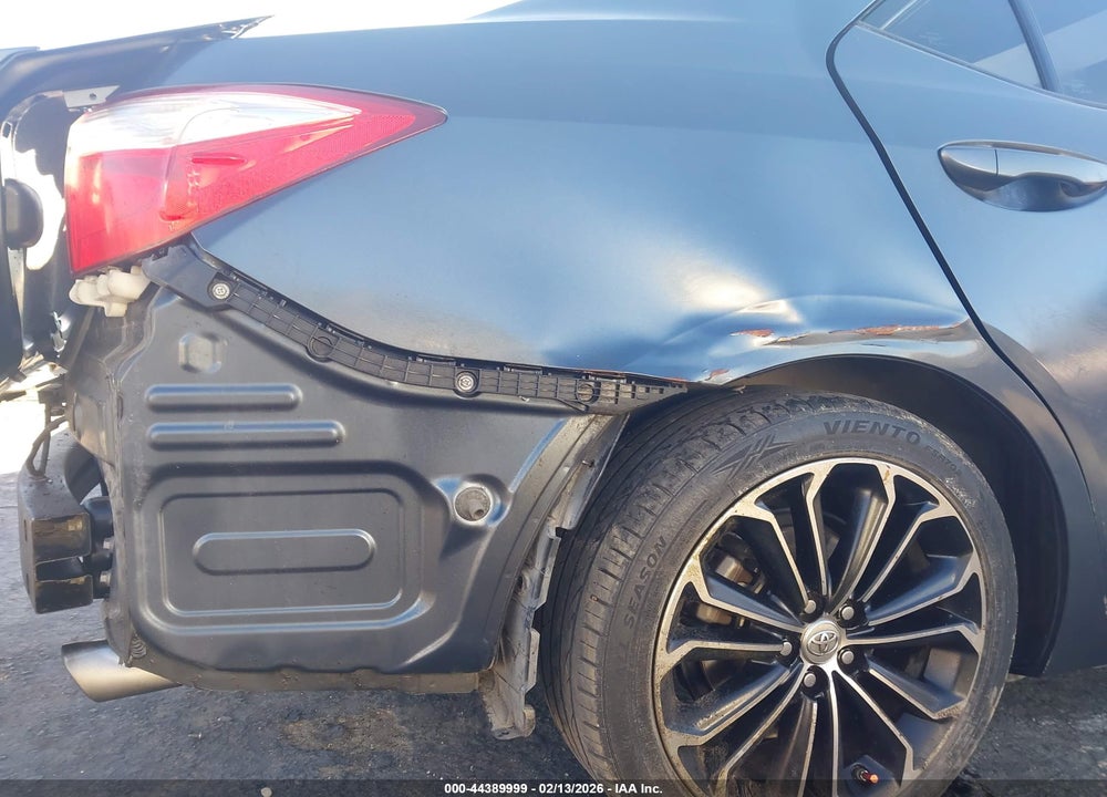 2015 TOYOTA COROLLA S PLUS VIN: 2T1BURHE2FC426496