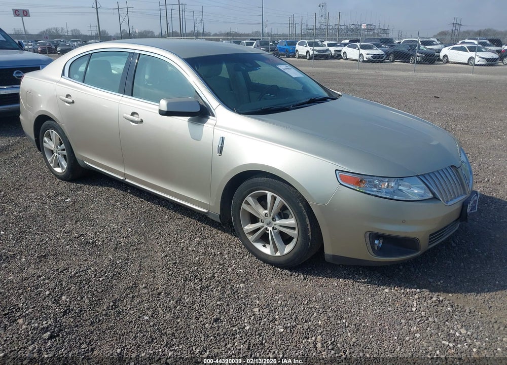 2011 LINCOLN MKS VIN: 1LNHL9DR4BG606785