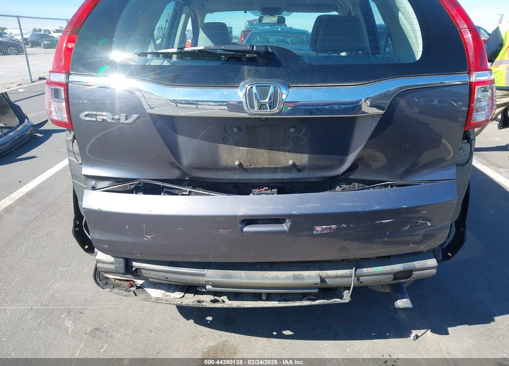 2015 HONDA CR-V LX VIN: 2HKRM3H3XFH556937