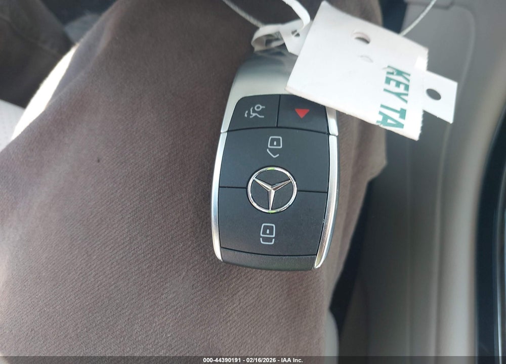 2022 MERCEDES-BENZ GLC 300 SUV VIN: W1N0G8DB3NV332314
