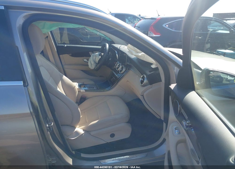 2022 MERCEDES-BENZ GLC 300 SUV VIN: W1N0G8DB3NV332314