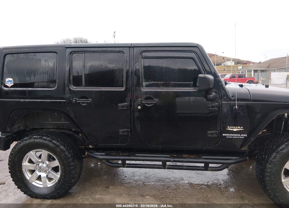 2015 JEEP WRANGLER UNLIMITED SAHARA VIN: 1C4BJWEG1FL531827