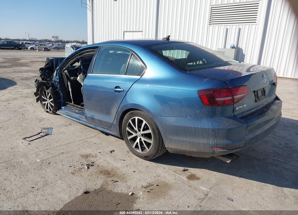 2017 VOLKSWAGEN JETTA 1.4T SE VIN: 3VWDB7AJ8HM227308