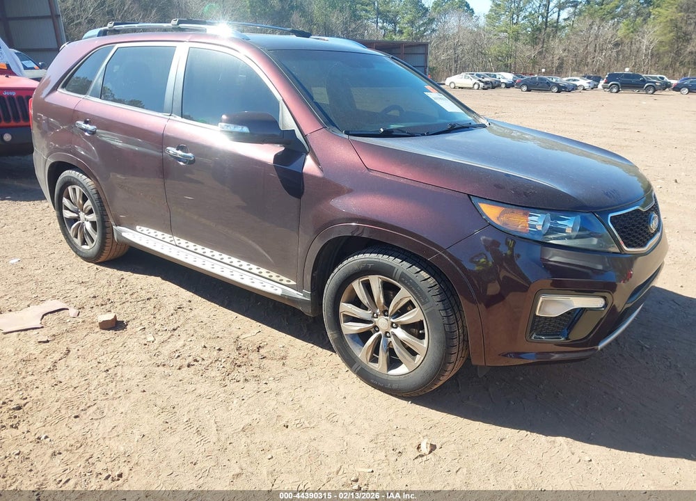 2013 KIA SORENTO SX VIN: 5XYKW4A26DG343877