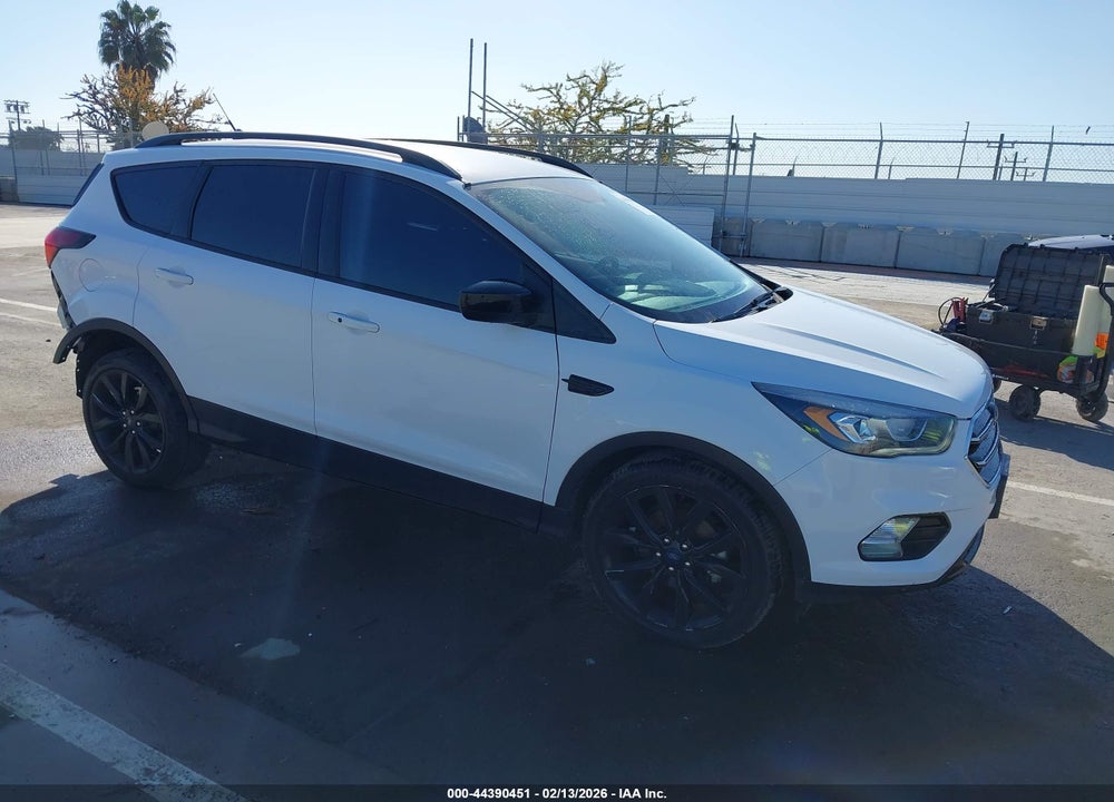 2019 FORD ESCAPE SE VIN: 1FMCU0GD1KUA71922
