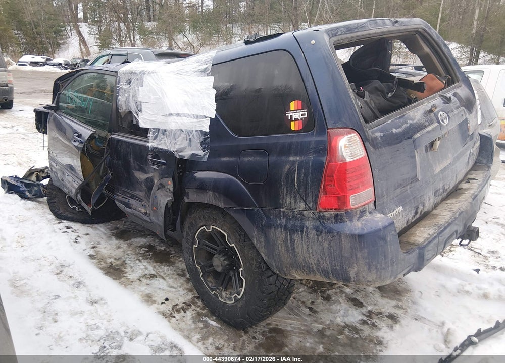 2007 TOYOTA 4RUNNER LIMITED V6 VIN: JTEBU17R170106261