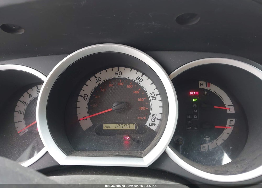 2015 TOYOTA TACOMA BASE V6 VIN: 5TFLU4EN8FX118794