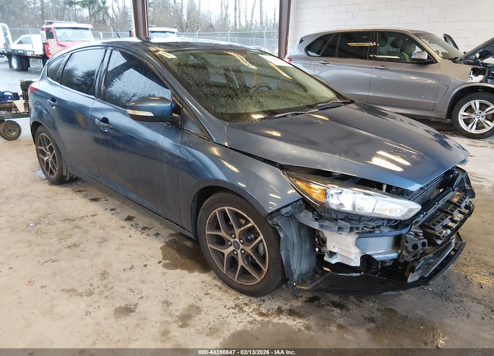 2018 FORD FOCUS SEL VIN: 1FADP3M20JL231058
