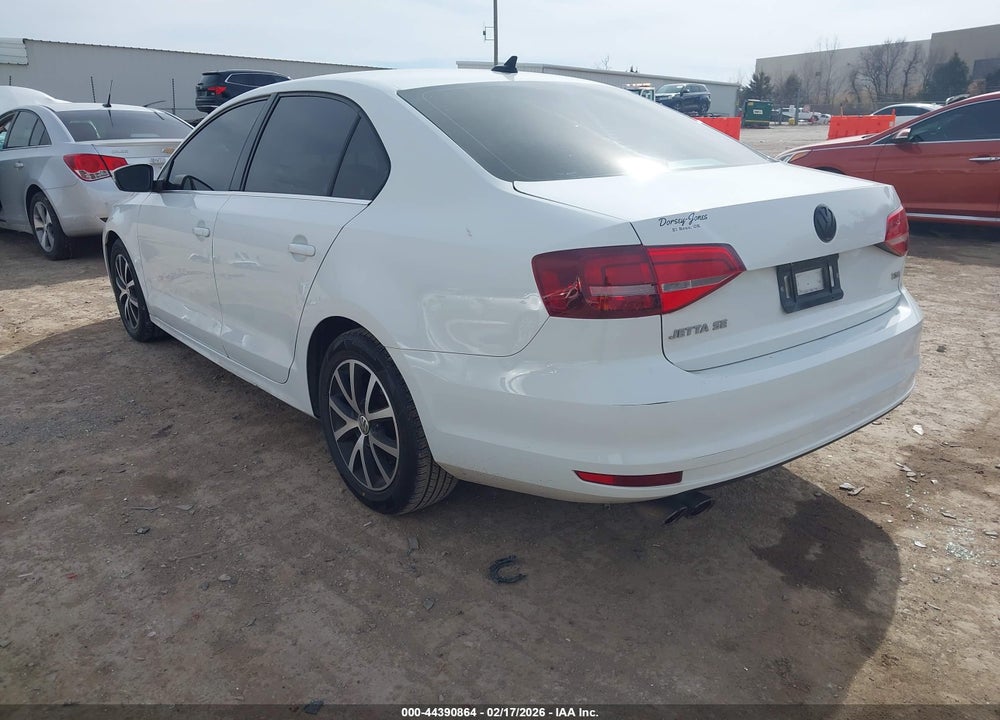 2017 VOLKSWAGEN JETTA 1.4T SE VIN: 3VWDB7AJ0HM251800